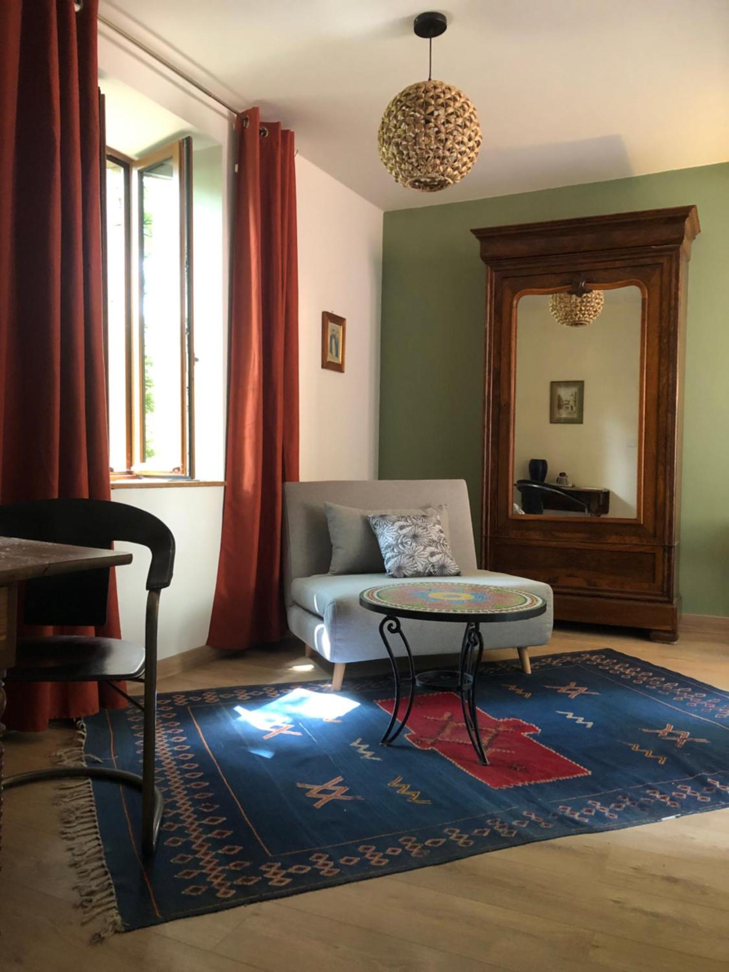Chambre Sur Une Ile Saint-Bonnet-de-Rochefort 외부 사진