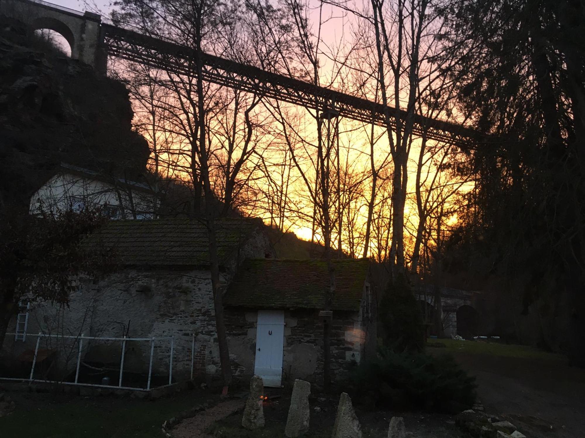 Chambre Sur Une Ile Saint-Bonnet-de-Rochefort 외부 사진